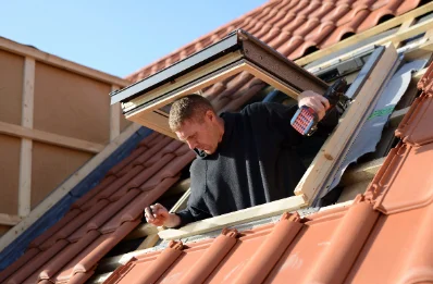Pose de fenêtres de toit Velux à Andelarrot